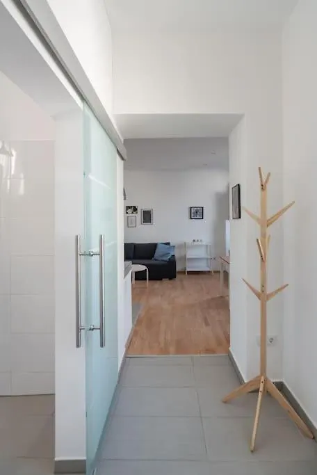 Grosse Terrasse, Klimaanlage Und U-Bahn Naehe Apartment Vienna 0*,